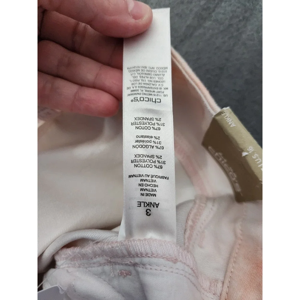 Chicos Perfect Stretch Girlfriend Slim Leg Ankle Peach White Tie Dye Jeans XL